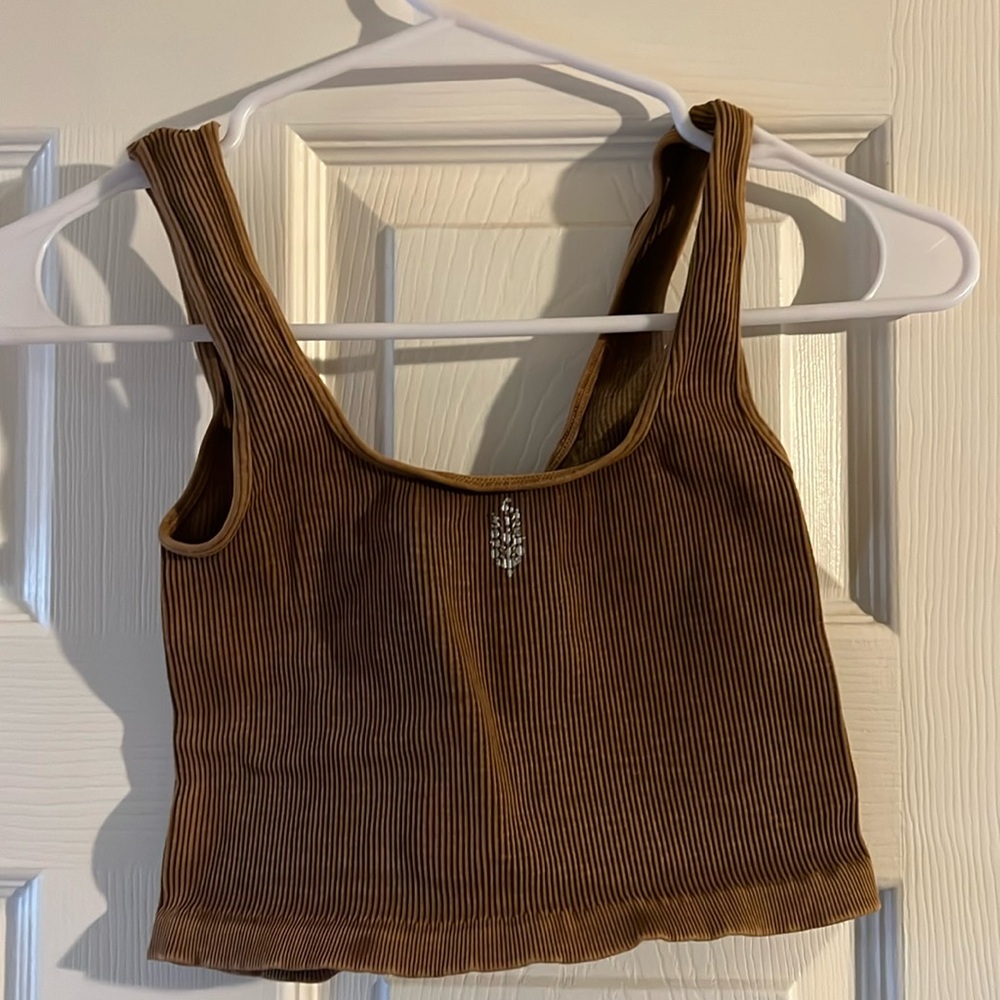 Happiness Runs Square Neck Crop Tank M/L